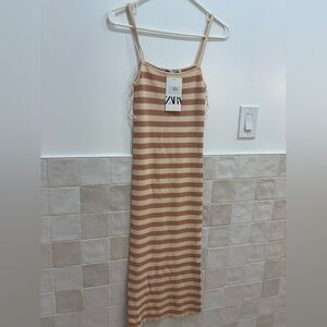 NWT Zara Beige pink and Cream Striped Rib Dress. Size M